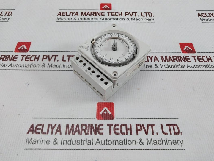 Rs 180-7846 Analog Time Switch 230V 50/60Hz 16A