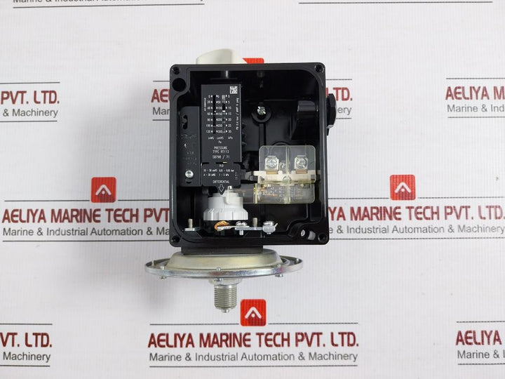 Rt113 Danfoss Pressure Switch 0/+0.3Bar 0 To 30Kpa
