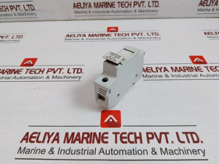 Rt18-32 10 X 38 Fuse With Fuse Holder Assembly 500V Ac 4/32 A Eia