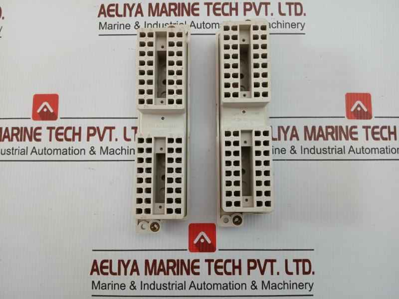 Rx 2H Combiflex Terminal Base Asea