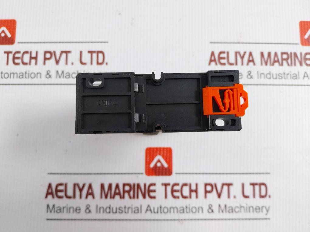 Rxze2m114-Relay-With-Terminal-Socket-By-Schneider-Electric-2