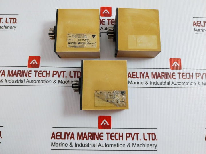 S 110 166 115 Multi-function Timer Ip20 Carlo Gavazzi