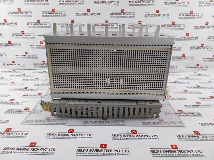 Saab 2000 1891 708, 8537 000-451, 8537 000-411, 1891 700 Module Rack