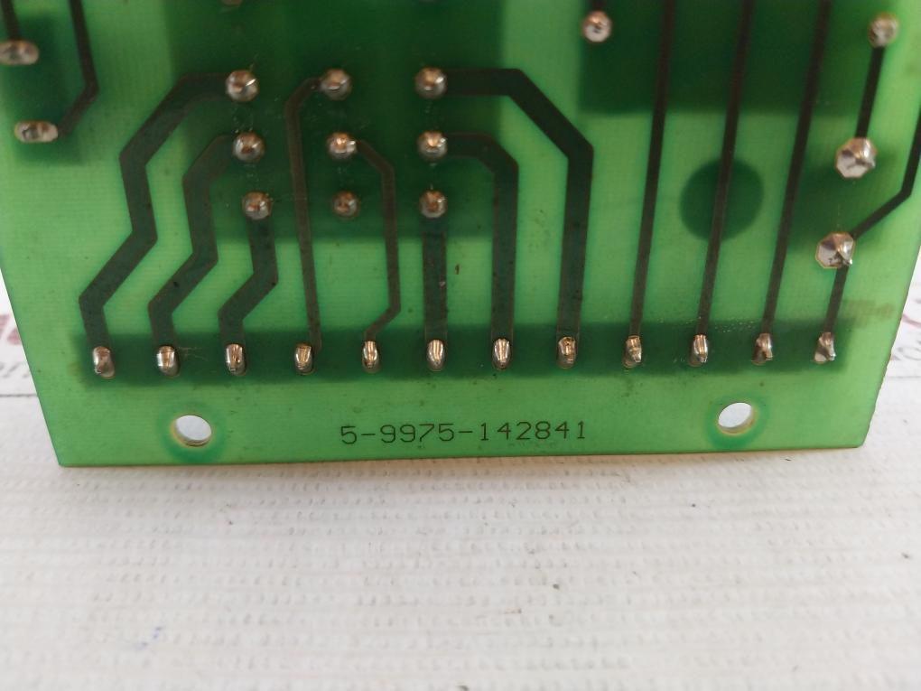 Saacke 5-9975-142841 Flame And Detector Sensor Pcb Card 5F010/97