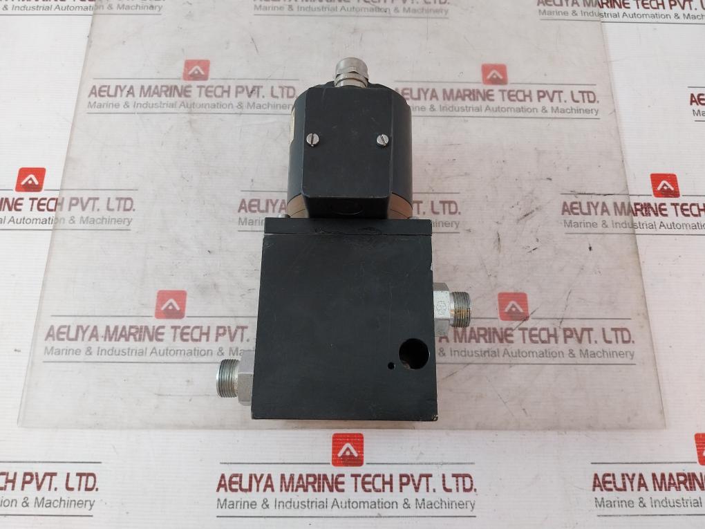 Saacke Esv 12 Electromagnetic Valve 230V 40-60Hz 5Bar 98Vdc Ip65