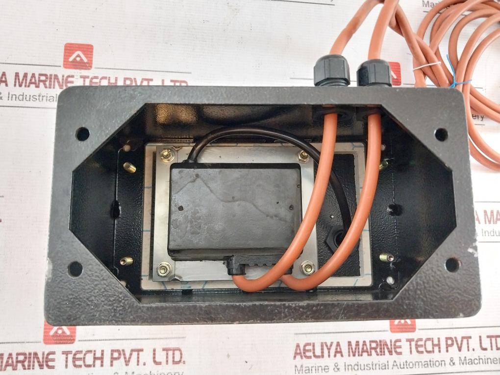 Saacke Ignition Voltage Transformer With Cable 180 Fzlsi 1 0