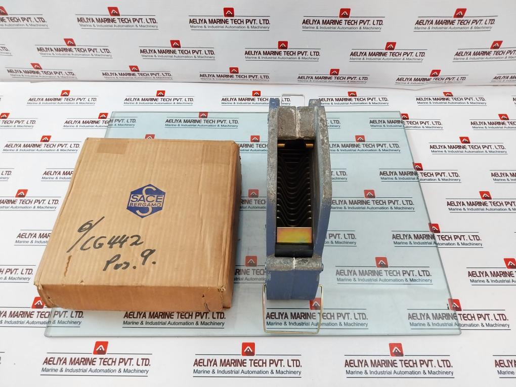 SACE 851.01.01.012 Arc-chute