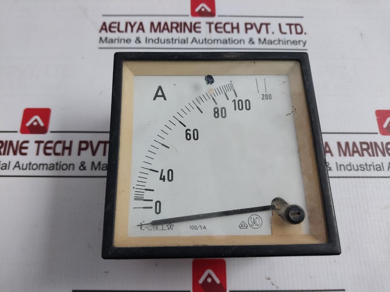 Saci 100/5A Analog Panel Ammeter 0-100/200 A