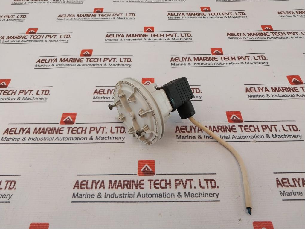 Safetec E01.003 Circuit Breaker Motor Main Switch