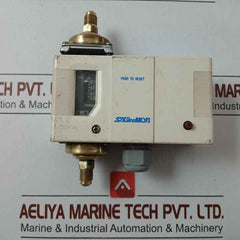 Saginomiya 0.1-0.35 Mpa Pressure Switch