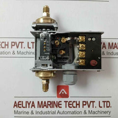 Saginomiya 0.1-0.35 Mpa Pressure Switch