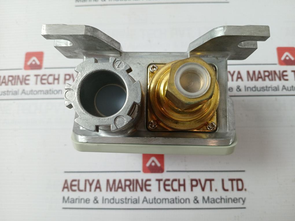 Saginomiya Ans-c103Pg1 Pressure Control -0.02~0.3 Mpa 5A Ac250V