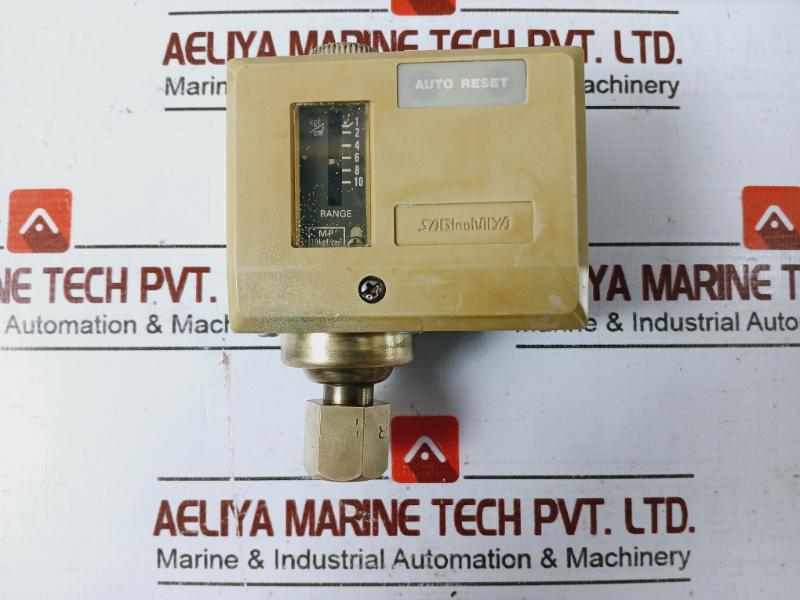 Saginomiya Ans-c110 Differential Pressure Switch Ac 125V/Ac 250V 8.5A 4.5A