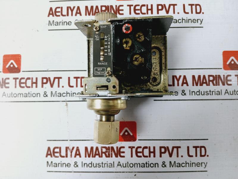 Saginomiya Ans-c110 Differential Pressure Switch Ac 125V/Ac 250V 8.5A 4.5A