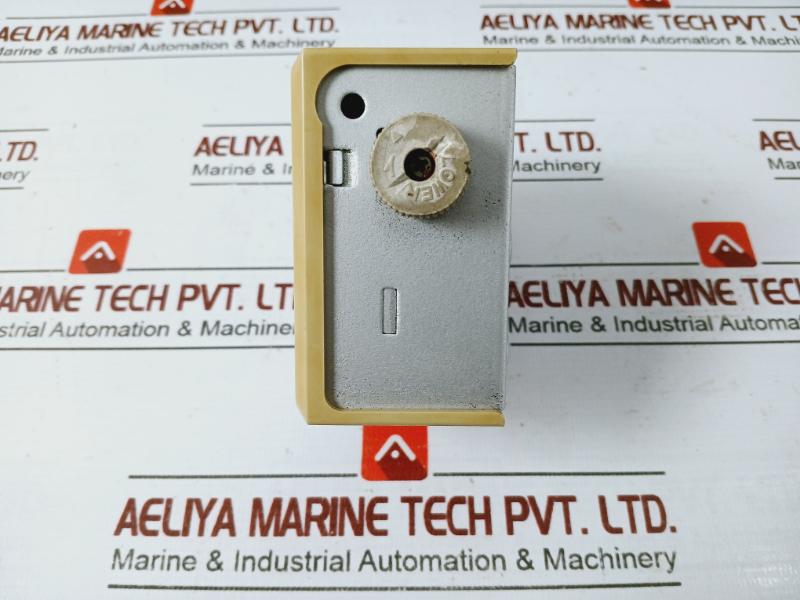 Saginomiya Ans-c110 Differential Pressure Switch Ac 125V/Ac 250V 8.5A 4.5A