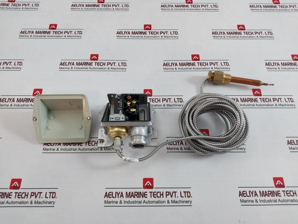 Saginomiya Bns-c1150Pl5Q Temperature Controller 70-150C Bns-c1150 4Tt 4061-6 5M