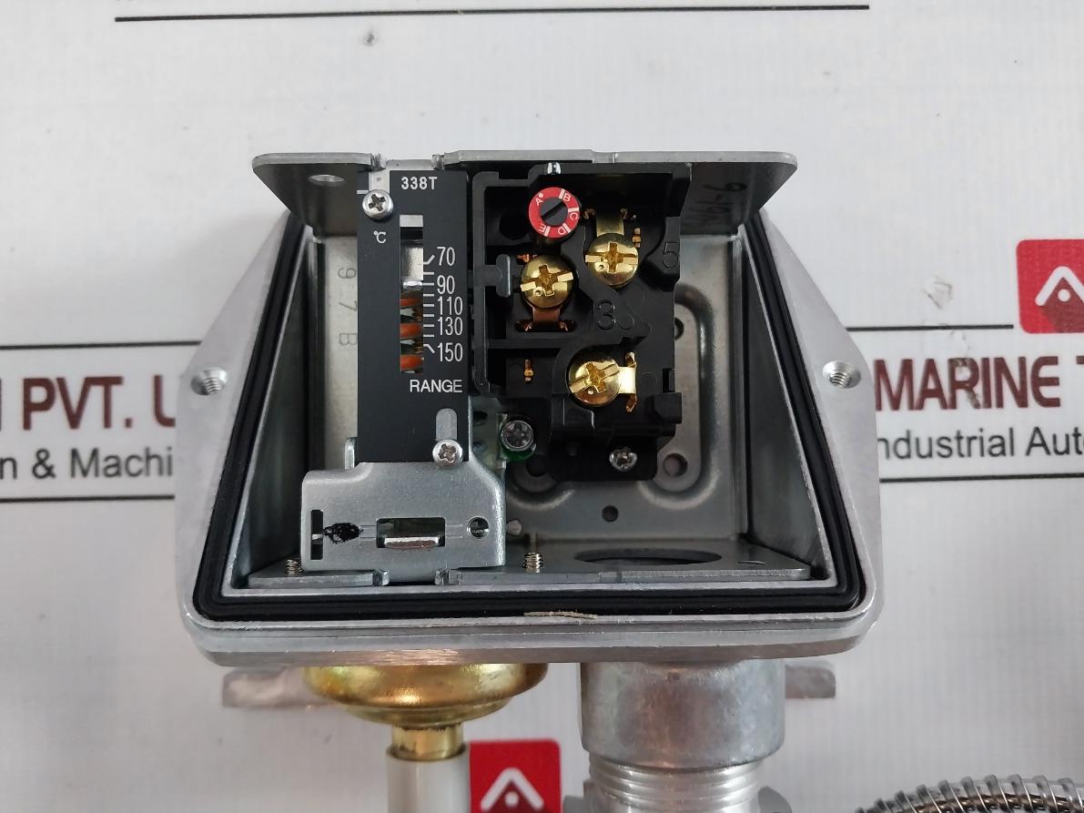 Saginomiya Bns-c1150Pl5Q Temperature Controller 70-150C Bns-c1150 4Tt 4061-6 5M