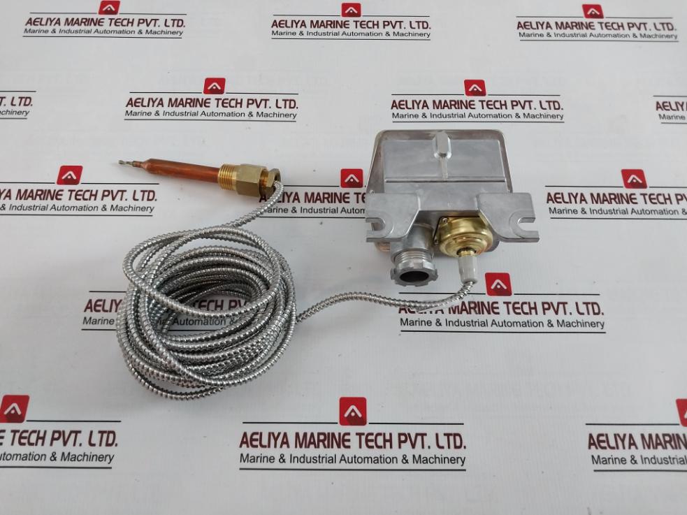 Saginomiya Bns-c1150Pl5Q Temperature Controller 70-150C Bns-c1150 4Tt 4061-6 5M