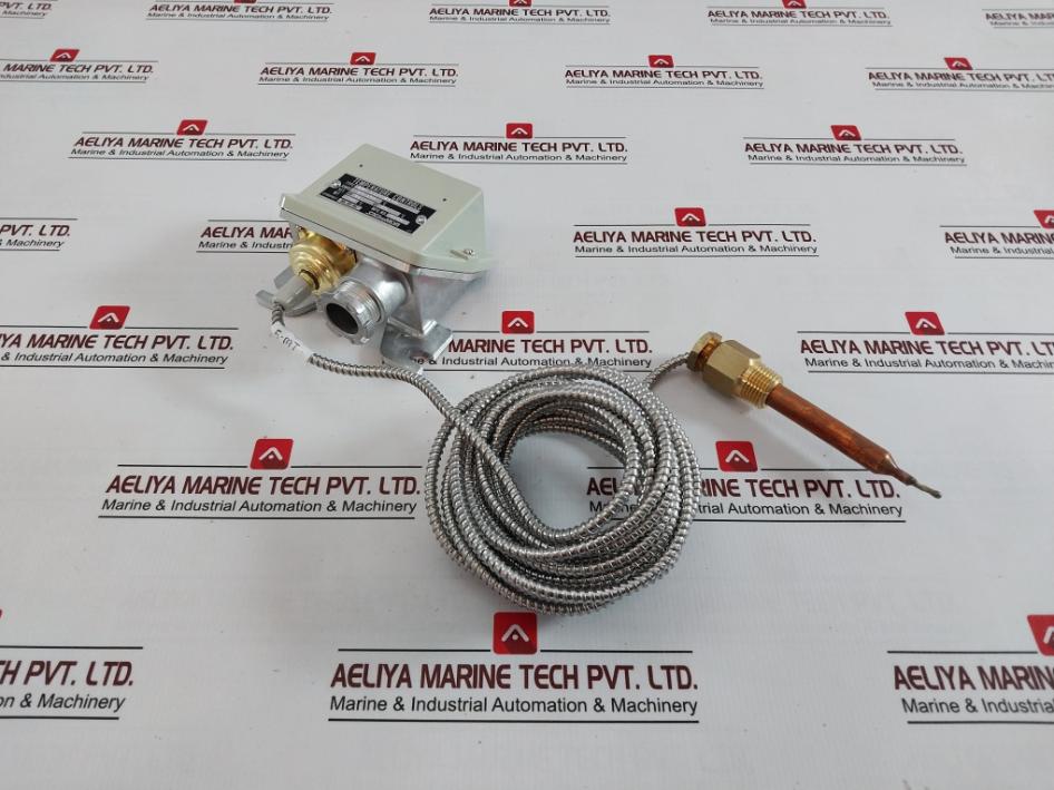 Saginomiya Bns-c1150Pl5Q Temperature Controller 70-150C Bns-c1150 4Tt 4061-6 5M