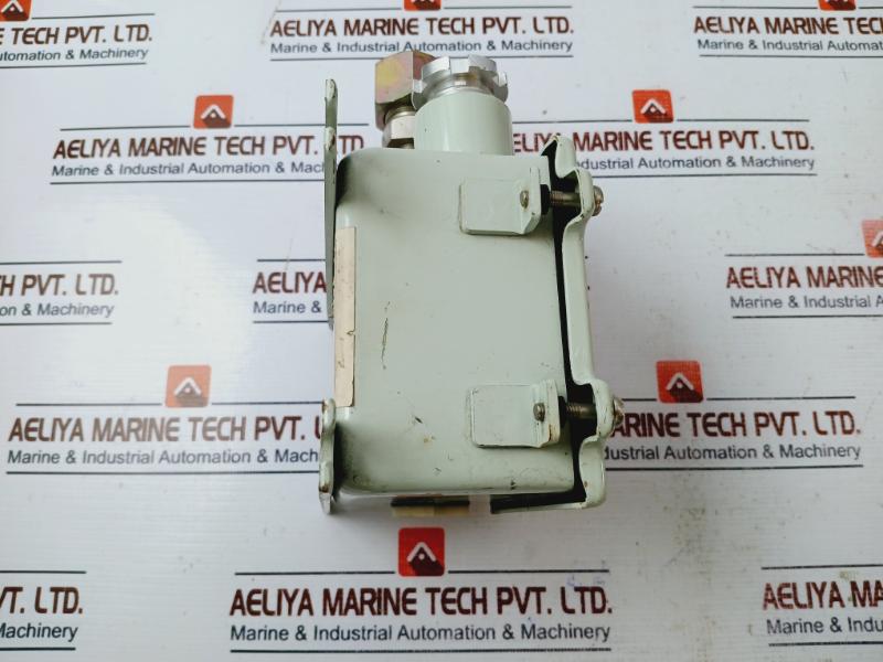 Saginomiya Fps-c125wuq Pressure Switch For Autostop & Start 5~25 Kgf/cm2