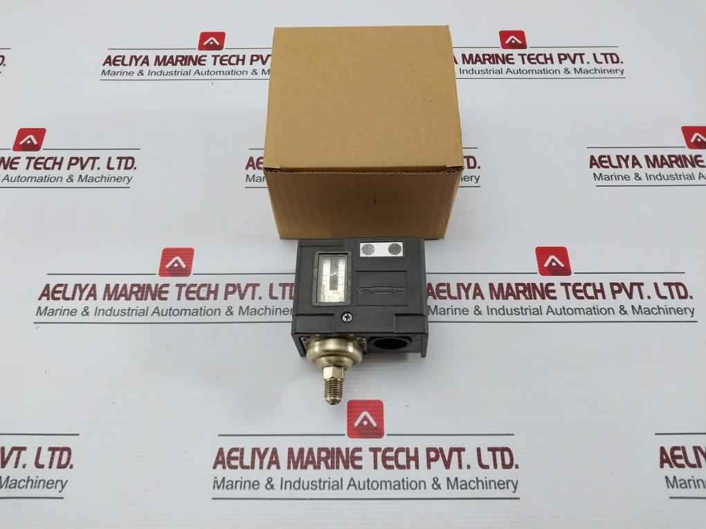 Saginomiya R-37A Pressure Control Switch 1-4 Kg/Cm2