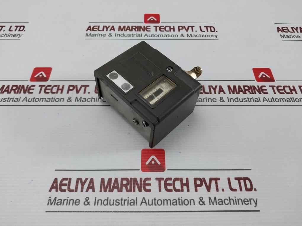 Saginomiya R-37A Pressure Control Switch 1-4 Kg/Cm2