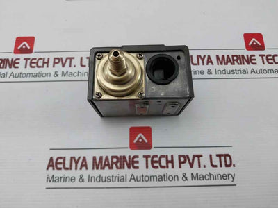 Saginomiya R-37A Pressure Control Switch 1-4 Kg/Cm2