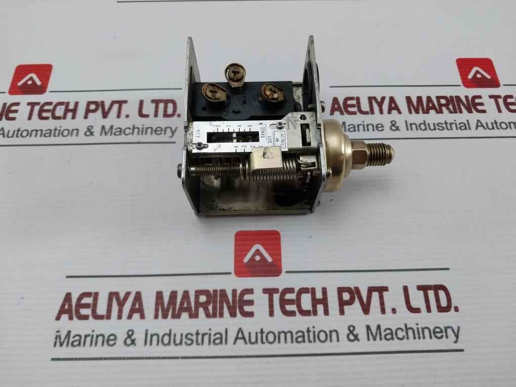 Saginomiya R-37A Pressure Control Switch 1-4 Kg/Cm2