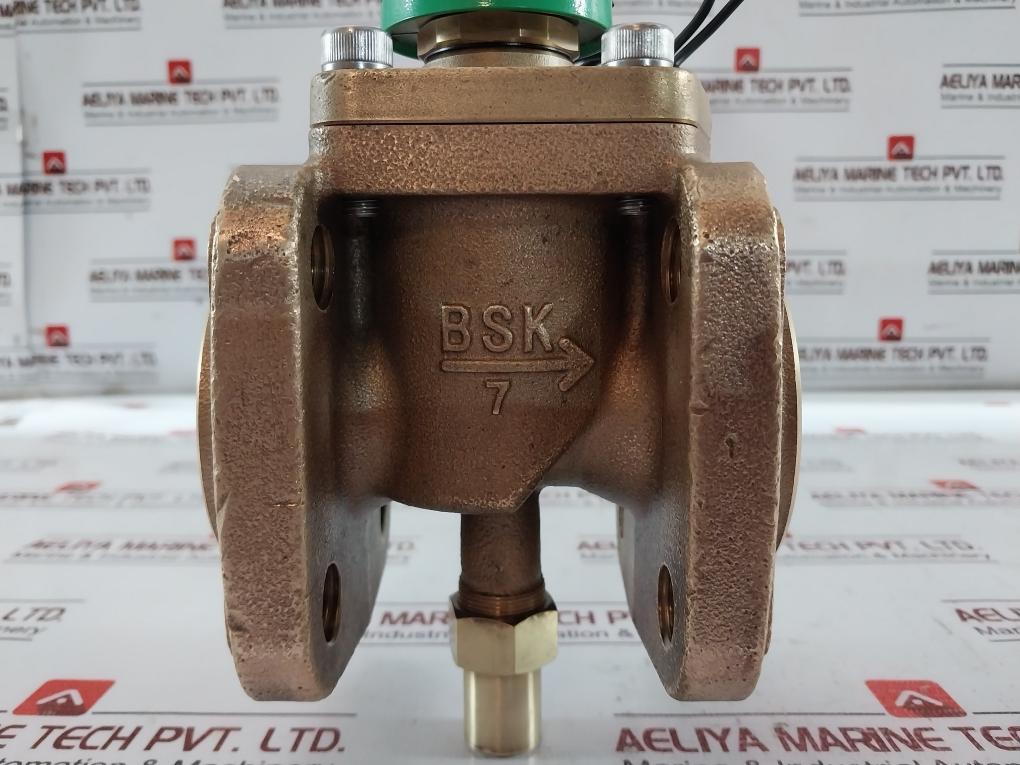 Saginomiya Rev-2510Exf Solenoid Valve 2.94 Mpa Ac121V 60Hz Fr086 9235