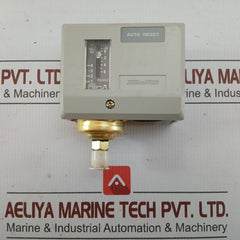 Saginomiya Pressure Switch Vacuum Control Switch Sns-c106Q3A