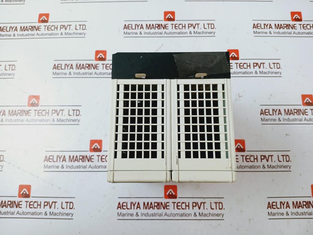 Saia-burgess Pcd4.E110  Pcd4.A400 Digital Input/Output Module