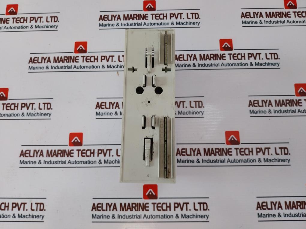 Saia-burgess Pcd4.W100/ Pcd4.E110/ Pcd4.A400/ Pcd4.C260Z05 I/O & Cpu Bus Module