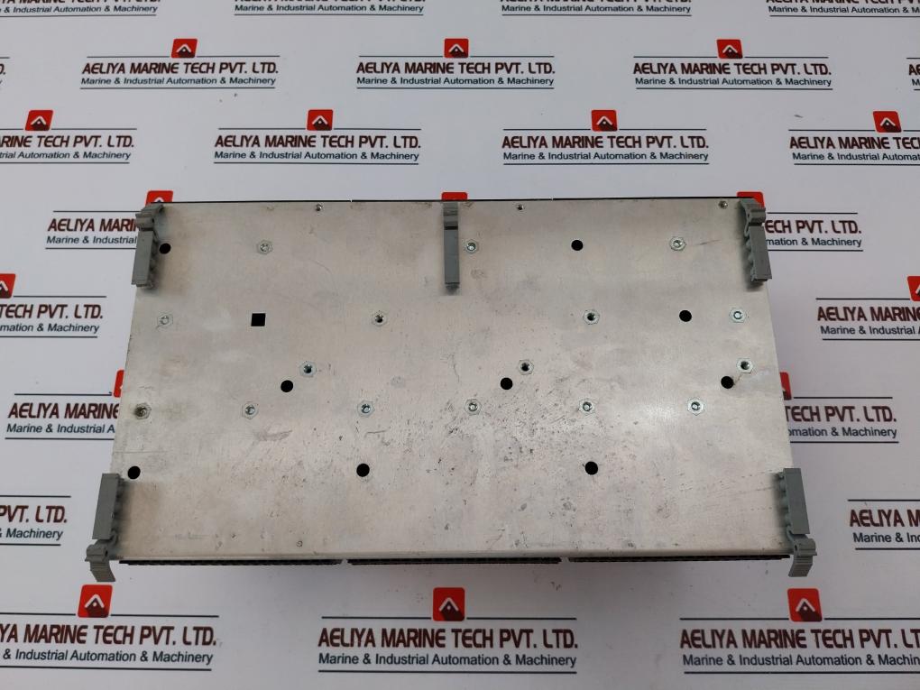 Saia-burgess Pcd4.W100/ Pcd4.E110/ Pcd4.A400/ Pcd4.C260Z05 I/O & Cpu Bus Module