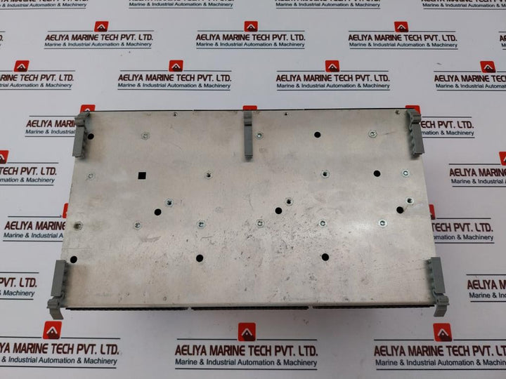 Saia-burgess Pcd4.W100/ Pcd4.E110/ Pcd4.A400/ Pcd4.C260Z05 I/O & Cpu Bus Module