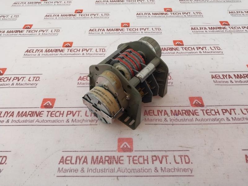 Saia Kkd02401B4E1N00 Time Contact Module 220-240V 50Hz 12(6)A 250Vac