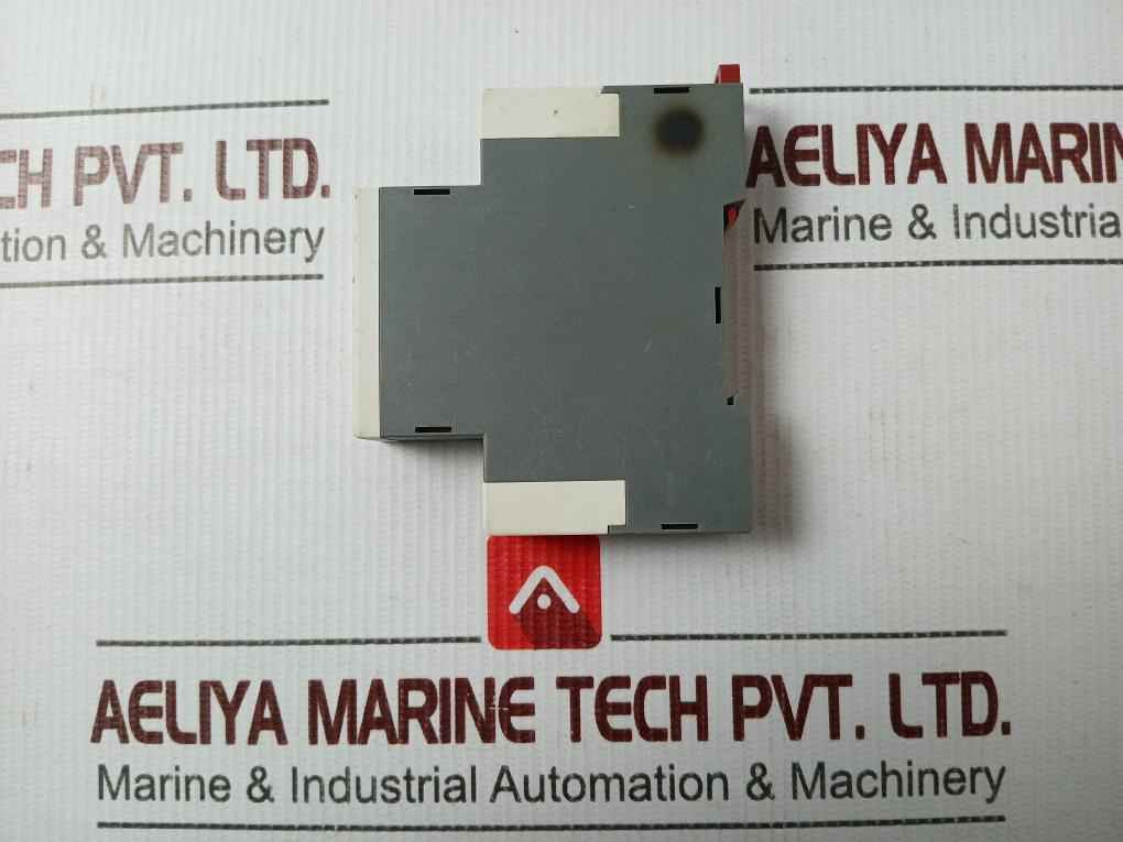 Saia Kol 160H7Mnvmn00 Multi-range Timer Relay 110-240Vac 24Vac/Dc