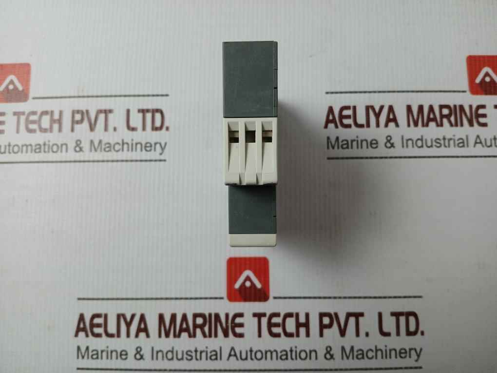 Saia Kol 160H7Mnvmn00 Multi-range Timer Relay 110-240Vac 24Vac/Dc