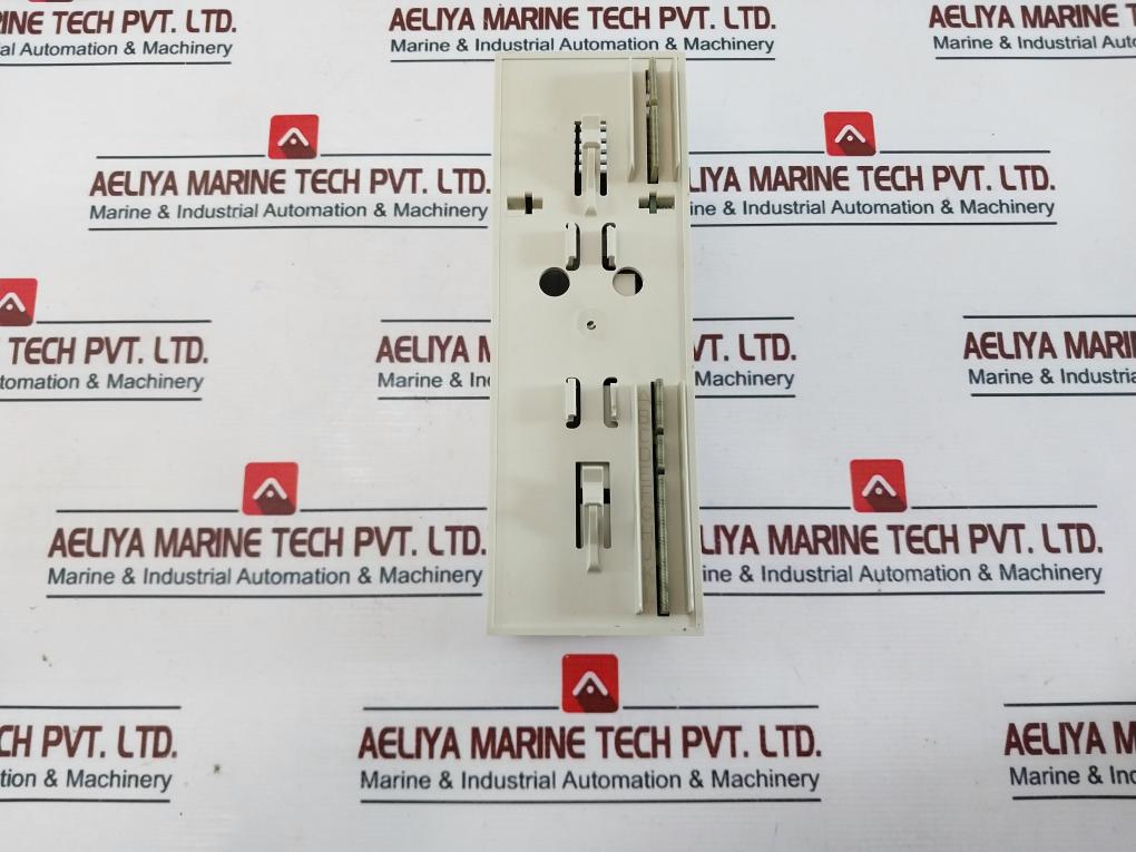 Saia Pcd4.M110 Processor Module Rack W/ Module