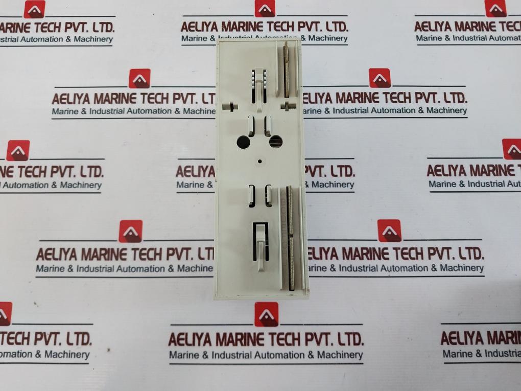 Saia Pcd4.M110 Processor Module Rack W/ Module