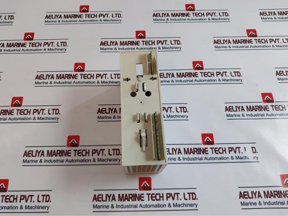 Saia Pcd4.W100 Analog Module Control Device Version: D