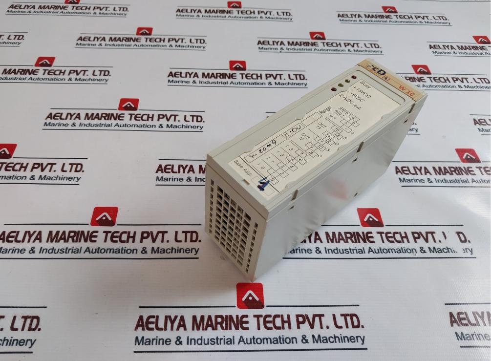 Saia Pcd4.W100 Analog Module Control Device Version: D