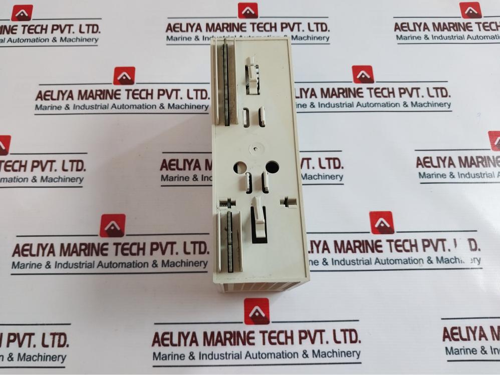 Saia Pcd4.W100 Analog Module Version: D