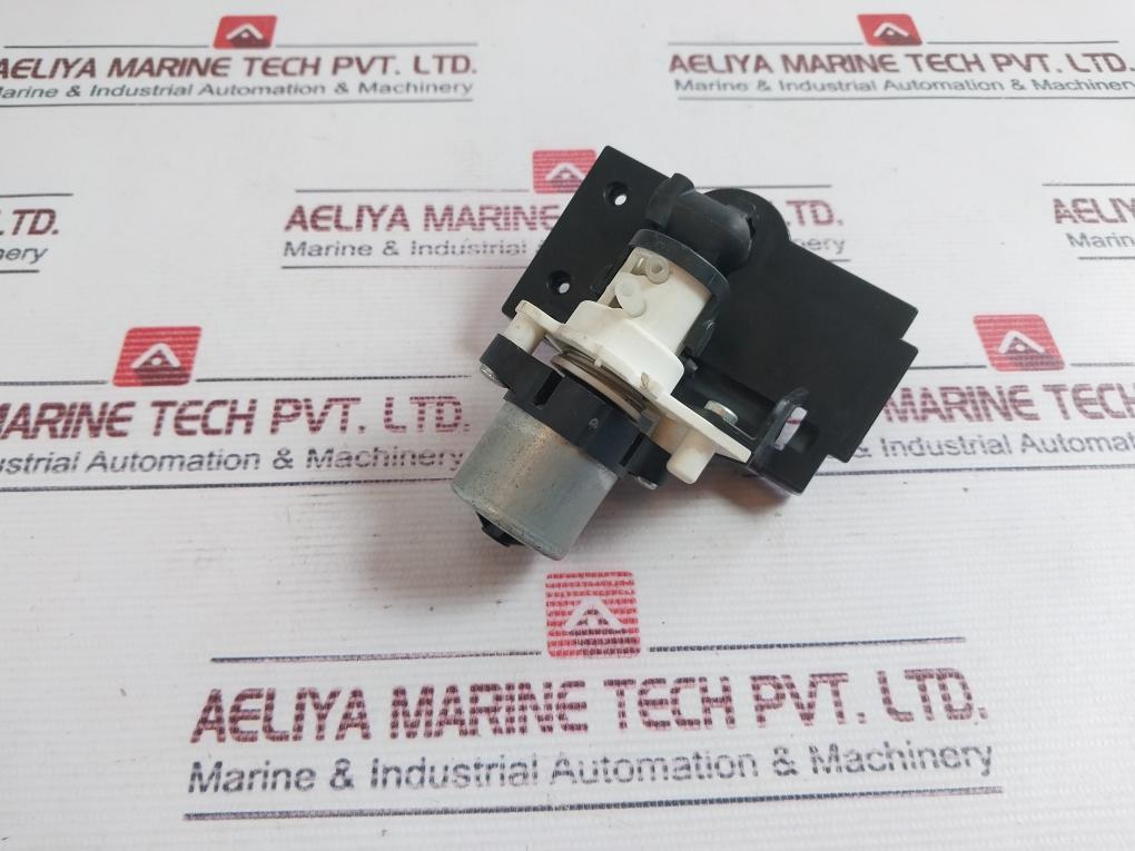 Saia UCL13N04B2CZ14 Stepper Motor