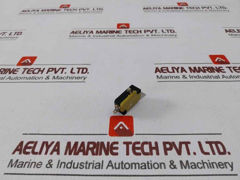 Saia Xg3-j23 Micro Switch 16(6)a 250v