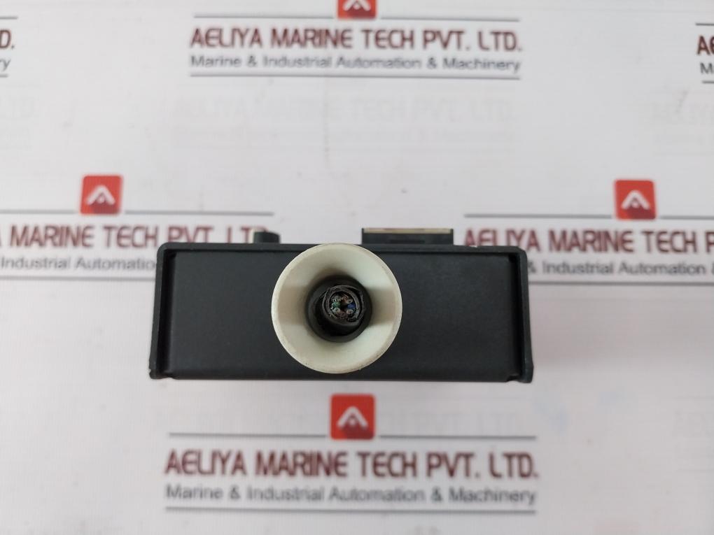 Sailor Tt-3042C Remote Alarm/Distress Box, Thr Rev: B 403042C