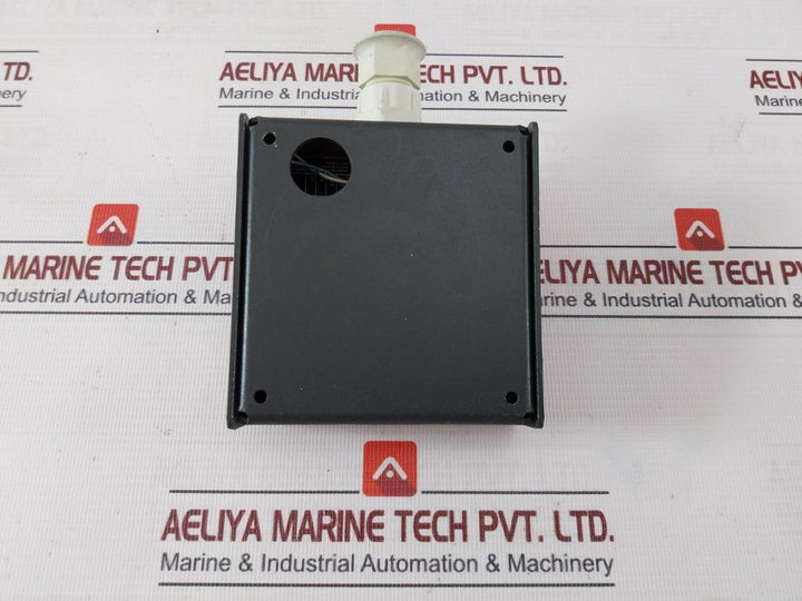 Sailor Tt-3042C Remote Alarm/Distress Box, Thr Rev: B 403042C