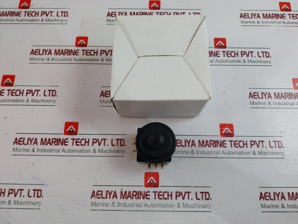 Sakae 40Jbk-yx-20R2G Joystick Controller W/ Potentiometer 10Kohm L