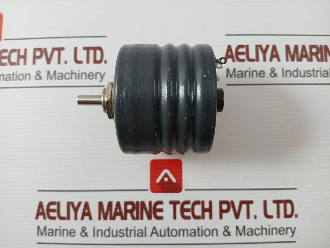 Sakae Of50Pb Potentiometer 100 Ohm J