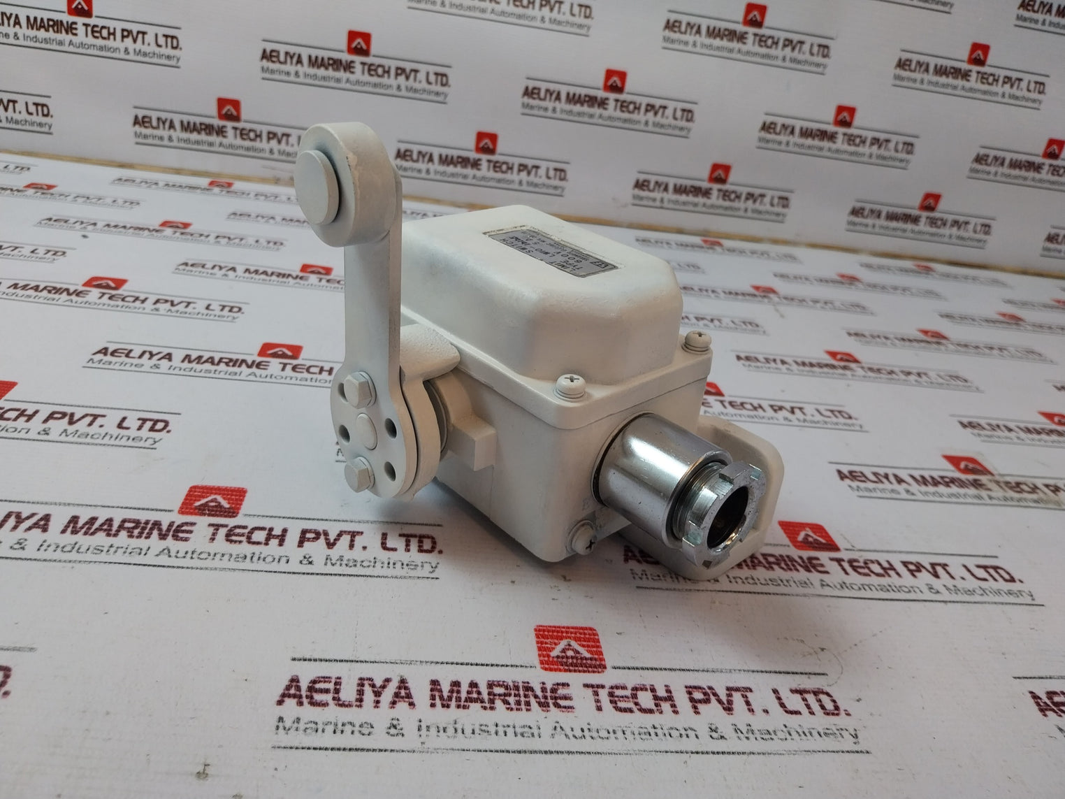 Sakamoto Electric Lwio-1B1Be Limit Switch 600V 5A