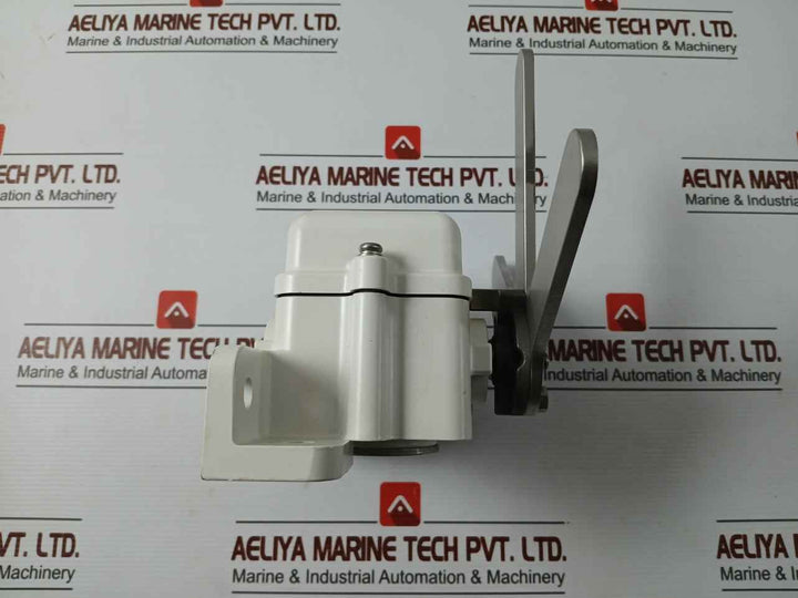 Sakamoto Electric Lwio-sb3 Limit Switch Ip66 Np2103-1